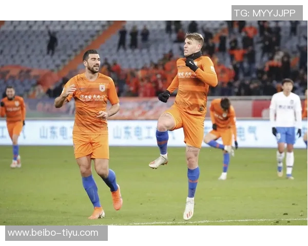 都体报道DV9肌肉伤情轻微周末联赛将以替补身份出战